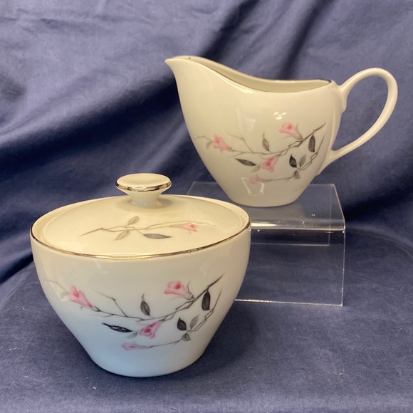 Vintage Cherry Blossom Fine 1067 ~ Cream & Sugar Bowl w/ Lid. ~ Japan - Picture 1 of 12